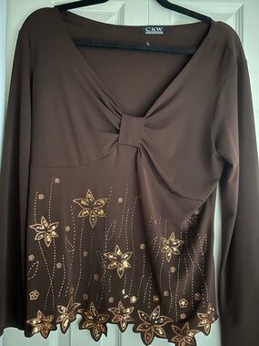 Brown Long-Sleeve Knot-Front Embellished Floral Top